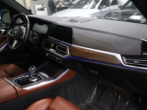 Used 2023 BMW X5 M50i w/ Executive Package image 25