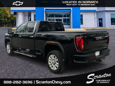 Used 2022 GMC Sierra 3500 Denali w/ Denali Ultimate Package image 8