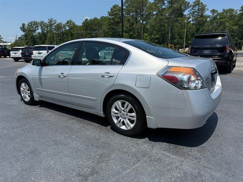 Used 2011 Nissan Altima 2.5 SL w/ 2.5SL Pkg FWD image 22