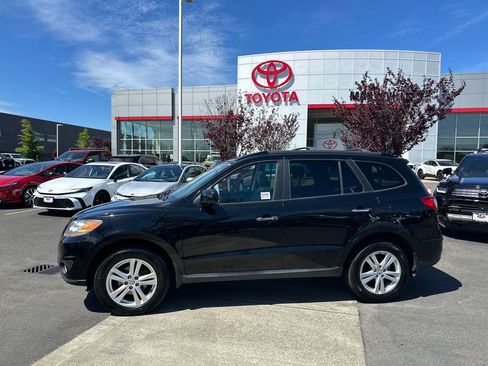 Used 2011 Hyundai Santa Fe Limited FWD image 2