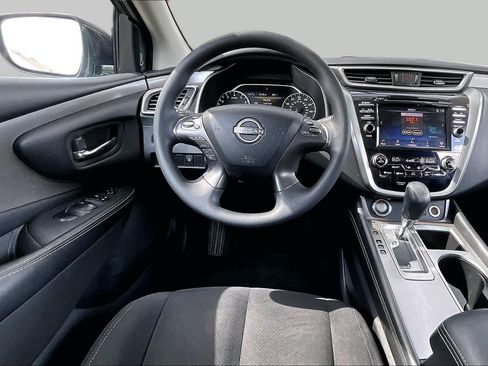 Certified 2023 Nissan Murano S FWD image 6