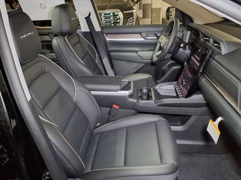 New 2026 GMC Terrain Denali image 6