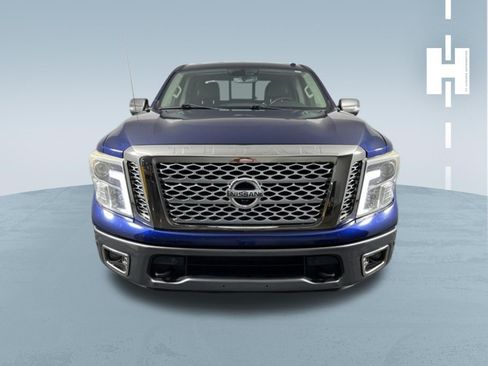 Used 2018 Nissan Titan Platinum Reserve RWD image 3