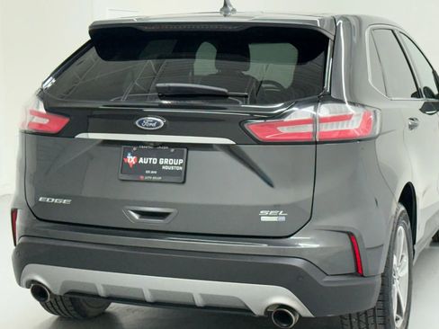 Used 2020 Ford Edge SEL w/ Convenience Package image 11