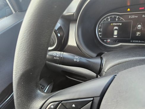 Used 2020 Nissan Kicks SV image 20