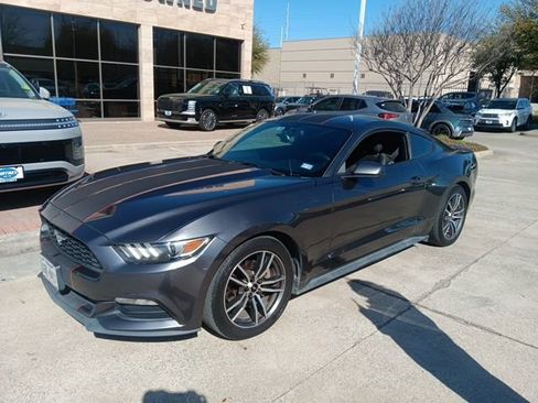 Used 2015 Ford Mustang Coupe image 1