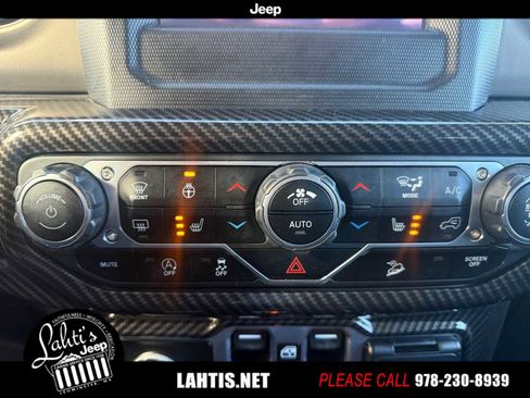 Certified 2020 Jeep Wrangler Unlimited Sport S image 15