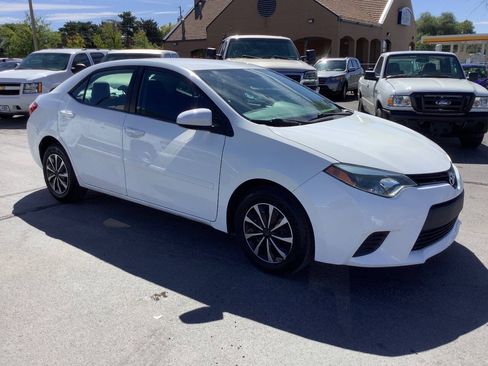 Used 2015 Toyota Corolla L w/ Body Protection Package #1 FWD image 9