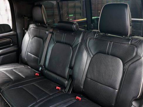 Used 2019 RAM 1500 Limited image 10