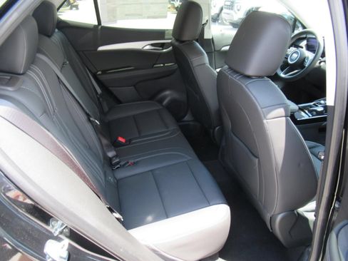 New 2026 Buick Envision Avenir AWD/4WD image 32