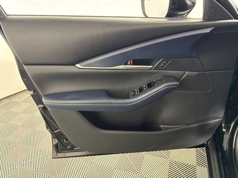 Used 2021 MAZDA CX-30 AWD 2.5 S w/ Select Package image 22