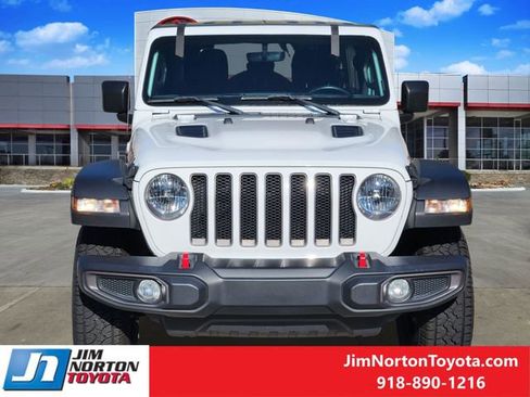 Used 2022 Jeep Wrangler Unlimited Rubicon w/ Cold Weather Group image 2