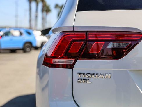 Used 2019 Volkswagen Tiguan SEL Premium AWD/4WD image 7
