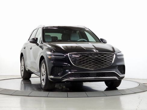 New 2026 Genesis GV70 2.5T Advanced image 1