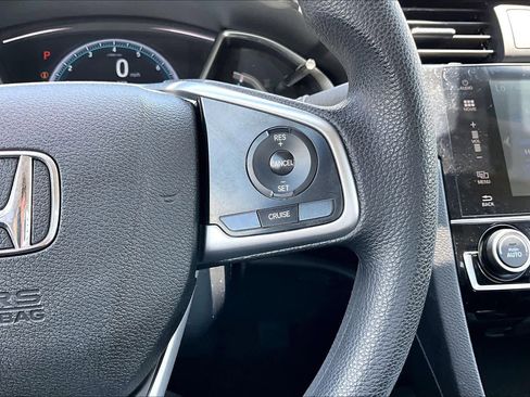 Used 2018 Honda Civic EX image 25