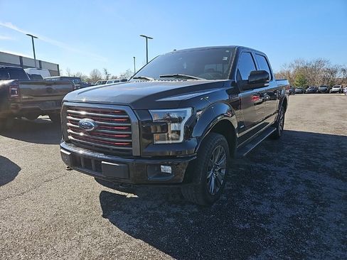 Used 2016 Ford F150 Lariat w/ Equipment Group 502A Luxury image 3