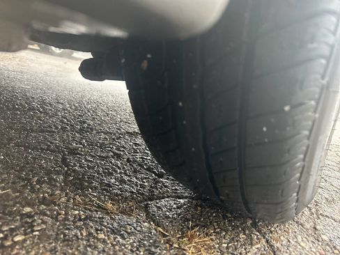 Used 2013 Hyundai Accent GS image 11