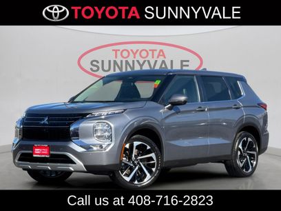 Used 2024 Mitsubishi Outlander SE