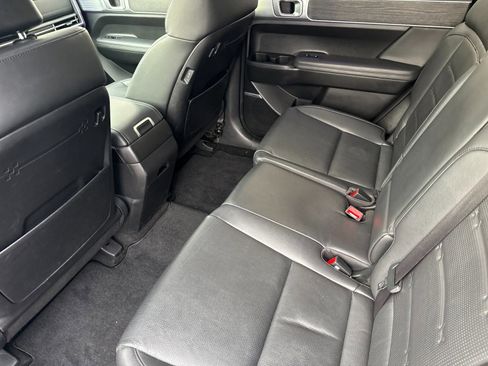 Certified 2024 Hyundai Santa Fe Limited AWD/4WD image 12