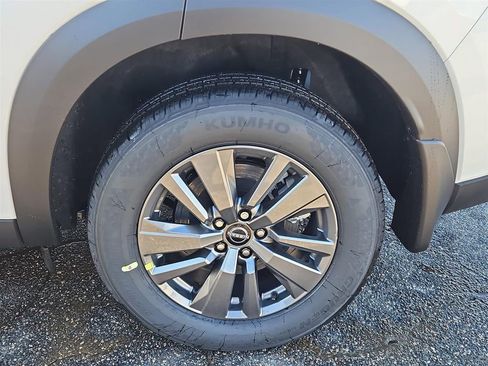 New 2025 Nissan Pathfinder SV w/ Black Appearance Package image 5