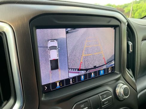 Used 2020 GMC Sierra 2500 AT4 w/ AT4 Premium Package AWD/4WD image 12