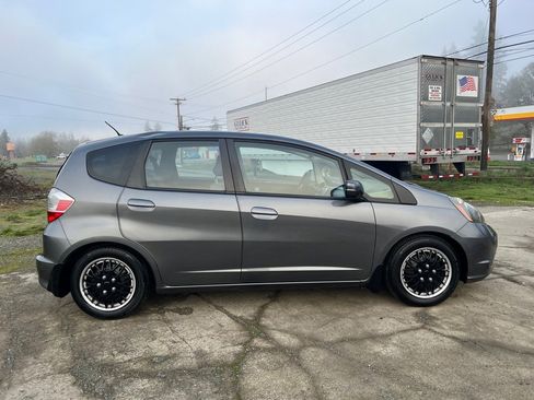Used 2012 Honda Fit image 15