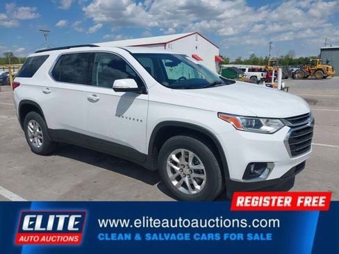 Used 2020 Chevrolet Traverse LT FWD image 1