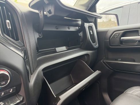 Used 2019 Chevrolet Silverado 1500 LTZ w/ LTZ Plus Package image 19