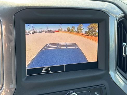 New 2025 GMC Sierra 3500 Pro w/ Convenience Package image 8