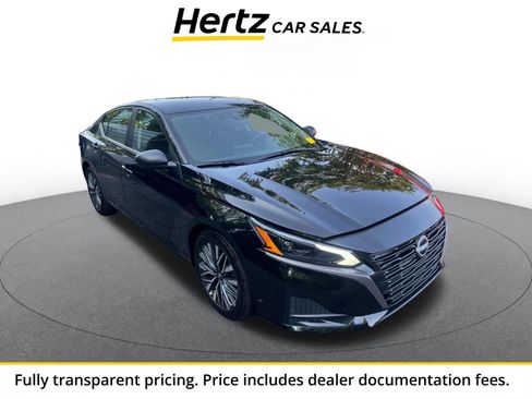 Used 2026 Nissan Altima 2.5 SV FWD image 1