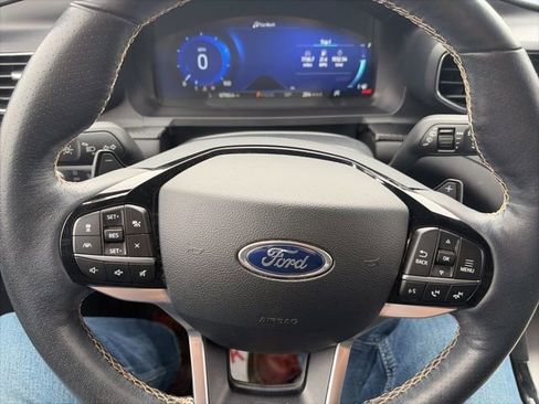 Used 2022 Ford Explorer ST w/ Equipment Group 401A AWD/4WD image 21