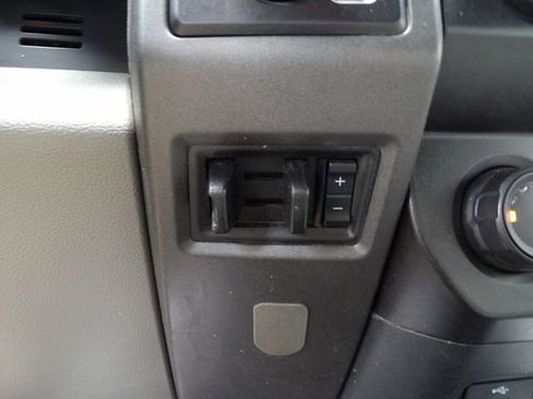 Used 2021 Ford F250 XL w/ Power Equipment Group AWD/4WD image 25