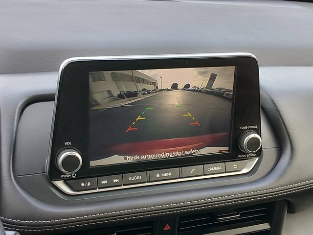 Used 2026 Nissan Rogue S FWD image 19