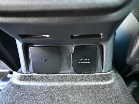Used 2025 Ford Bronco Outer Banks w/ Sasquatch Package AWD/4WD image 16