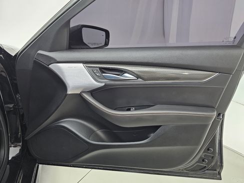 Used 2021 Cadillac CT5 V w/ Premium Package image 12