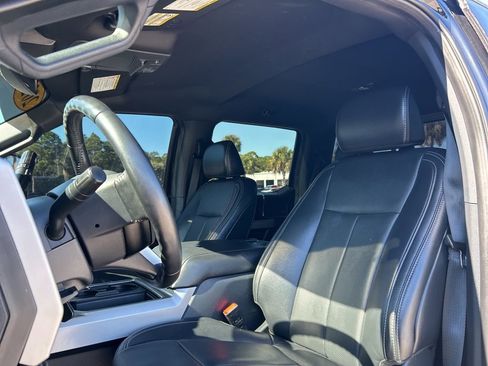 Used 2022 Ford F250 Lariat w/ Lariat Value Package image 38