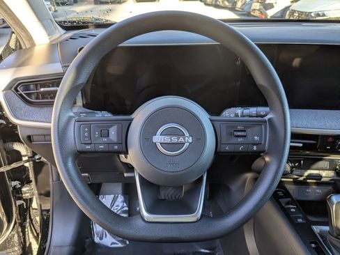 New 2026 Nissan Kicks SV image 15