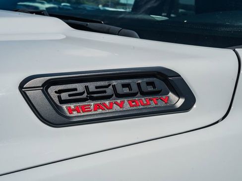 Used 2022 RAM 2500 Laramie AWD/4WD image 16