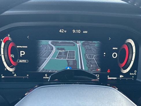 New 2026 Nissan Rogue Platinum w/ Tech Package AWD/4WD image 31