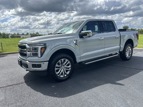 Used 2026 Ford F150 Lariat w/ Equipment Group 501A Mid AWD/4WD image 5