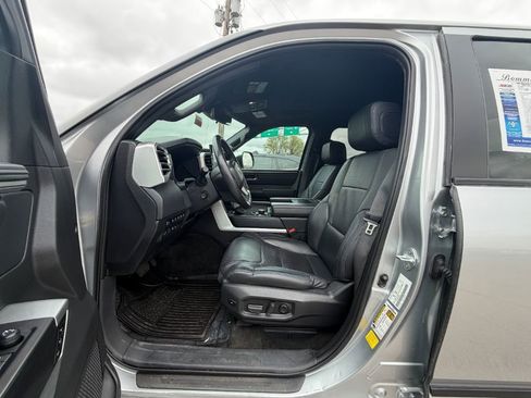 Used 2024 Toyota Tundra Platinum AWD/4WD image 13