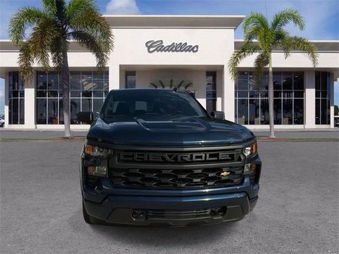 Used 2022 Chevrolet Silverado 1500 Custom image 4
