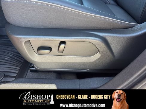 Used 2023 Buick Envision Essence AWD/4WD image 21