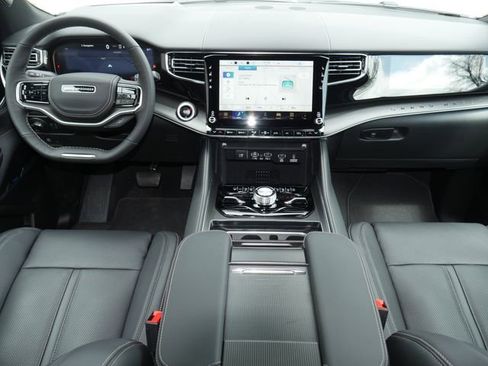 New 2026 Jeep Grand Wagoneer Summit AWD/4WD image 10