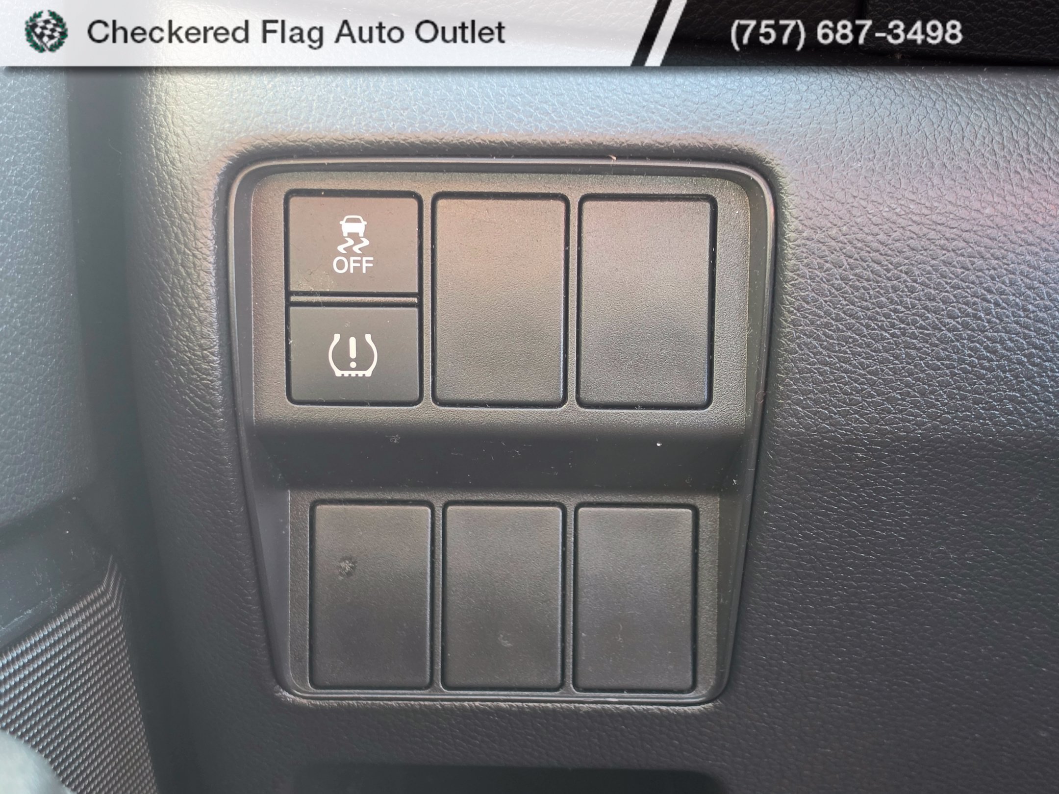 Used 2017 Honda CR-V LX image 9