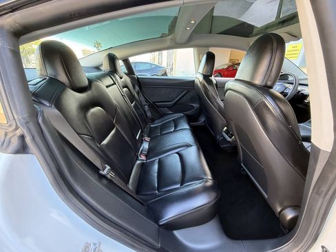 Used 2023 Tesla Model 3 Standard Range RWD image 27