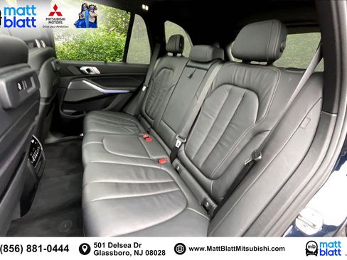 Used 2019 BMW X5 xDrive50i w/ M Sport Package image 28