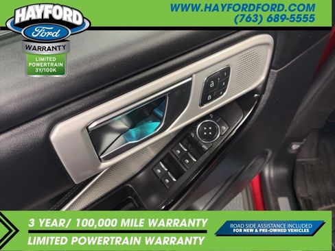 Used 2022 Ford Explorer Platinum w/ Equipment Group 601A AWD/4WD image 16
