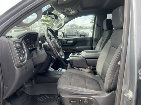 Certified 2021 Chevrolet Silverado 1500 LT AWD/4WD image 17