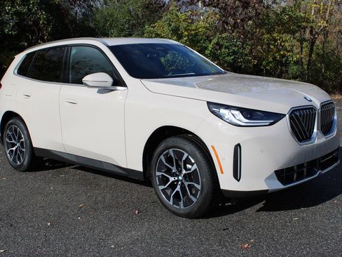 New 2026 BMW X3 xDrive30 image 2